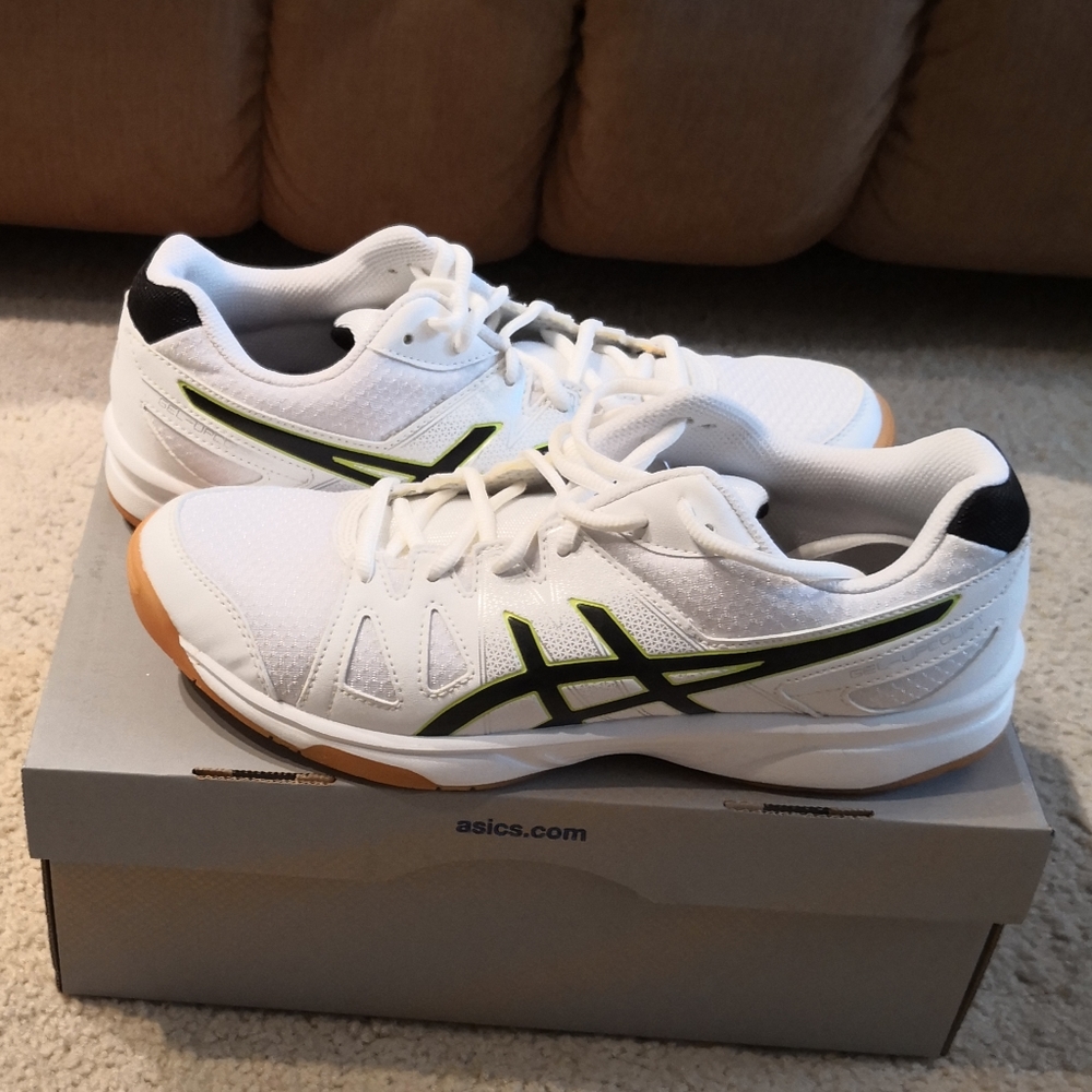 Asics gel sneakers size 7.5